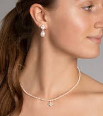 Dodola Diamond & Pearl Earrings