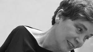 Encara em demanen la gavardina d'en Pasqual Maragall"