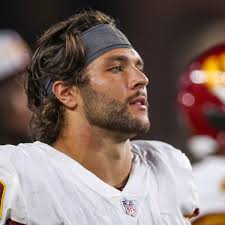 Browns Sign Former Cal LB Jordan Kunaszyk