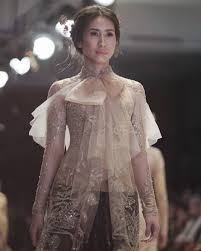 35 trend model baju kebaya brokat modern populer terbaru 2020 model baju gamis dan kebaya brokat populer tahun ini cocok. 60 Model Kebaya Brokat Modern Modifikasi Terbaru 2020 Bergaya