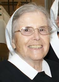 Dora Albrecht's Instagram, Twitter & Facebook