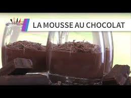 Faire Une Mousse Au Chocolat Par Christelle Brua Youtube