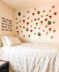 Dorm Room Wall Decor 10 Ways To Decorate Your Dorm Room Walls Dorm Room Wall Decor Dorm Room Decor Girls Dorm Room