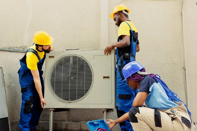 LaxaServe Team AC Technician