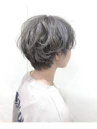 ショート プラチナシルバー l079117737 モリオフロムロンドン 大宮店 morio from london のヘアカタログ ホットペッパービューティー カラフルヘア ヘアスタイリング ヘアカラー シルバー