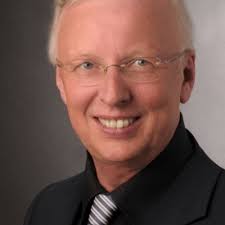 Anna Hannemann 🚀, PhD