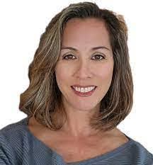 Tamara Krause's Instagram, Twitter & Facebook