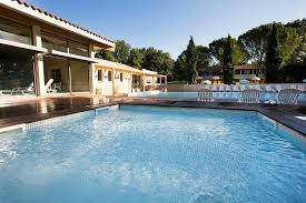 Club Domaine De Chateau Laval Hotel Greoux Les Bains Tarifs 2021 Mis A Jour Et 431 Avis Tripadvisor
