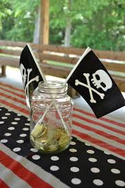 Find pirate party decorations for a pink pirate party for girls or a treasure hunt party for boys. Pirate Party Ideas Table Decorations Pirate Adventures