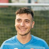 80+ Profile mit dem Suchbegriff „Chris“