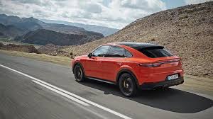 2020 Porsche Cayenne Coupe Second Drive Cargo Space Performance Fuel Economy In 2020 Porsche Bmw X6 Porsche Cayenne