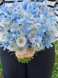 Dandelion With Dyed Blue Astilbe And Flannel Flower Flower Arrangements Dandelion Flower Floral Arrangements