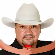 Each week, you'll meet an HCSO teammate from different units. Today, meet  Deputy Amber Linder! Deputy Linder started