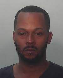 Courts: 'I did it. I did it,' accused stabber tells cop