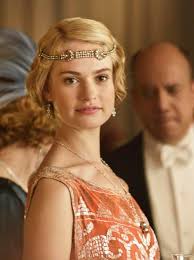 LOVE A GOOD HEADPIECE : r/DowntonAbbey