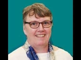 Denise Boyle's Instagram, Twitter & Facebook