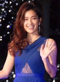 中村アンの歴代彼氏4人目は、 競輪選手として活躍している 「神山雄一郎」 です。 中村アンは、2014年に競輪の 「イメージガール」 を務めています。 小倉競輪祭のインタビューで、好みの選手を聞かれたときに 「神山雄一郎選手」 ä¸­æ'ã‚¢ãƒ³ ã‚¯ãƒªã‚¹ãƒžã‚¹ã¯ æœªå®š ã‚µãƒ³ã‚¿ã«å½¼æ°ã‚'ãŠã­ã ã‚Š Oricon News