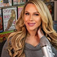 Penny Brant's Instagram, Twitter & Facebook