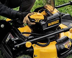 Dewalt 20 volt garden tools. Dewalt 20v Cordless Lawn Mower Gen2 With 10ah Batteries Ptr