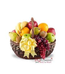Gifts and gift ideas for everyone! Delicious Tropical Fruits Basket 7144 Send Flowers Gifts Online To Vietnam Flower Delivery In Vietnam Phu Quy Flowers