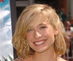 Do you like this video? Allison Mack Smallville Star Wegen Sexhandels Vor Gericht
