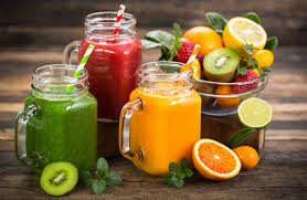 4 Recettes De Jus Frais A Connaitre Absolument Recette Jus Smoothie Aux Fruits Congeles Smoothie Recette