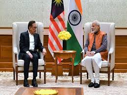 The bicameral parliament consists of the dewan rakyat (house of representatives) and the dewan negara (senate). Pm Meets Seri Anwar Ibrahim Member Of The Malaysian Parliament