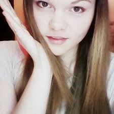 Alisia A (@alisia51)