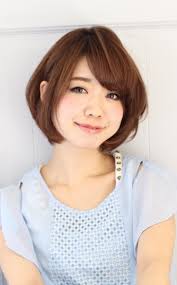 絶対可愛い丸顔さんに似合う髪型8選丸顔でも小顔に見える髪型はこれ