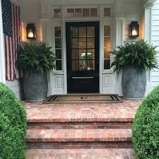 Finally i have my hands on a renovation project! Front Porch Ideas Ireland Frontporchideas Front Porch Steps Brick Porch Front Porch Design