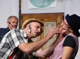 Deggenhausertal: So lustig kann Gemeindeleben sein: Theater im Tal  begeistert mit kurzen Einlagen