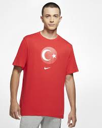 Russland trikots günstig online kaufen. Turkei Fussball T Shirt Fur Herren Nike De