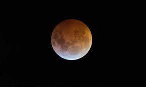 Las fases lunares influyen en muchos aspectos de nuestras vidas, incluyendo nuestro estado de ánimo: La Luna Del Lobo Iluminara El Cielo Esta Semana Nanduti