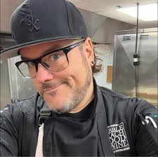 Mark Rosewater confirming 2027 will be back to 3 UB and 3 Magic sets. 😏