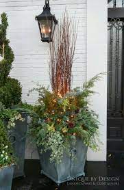 Ferien Und Winterpflanzgefass Ferien Ornamentalplant Winterpflanzgefa Chritmas Winter Planter Winter Container Gardening Outdoor Christmas Decorations