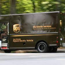When the ac source if a powergridm ups senses that the ac feed is starting to fail, it automatically recognizes the dc. Ups Bestellt Lieferwagen Mit Plastikkarosserie Der Spiegel