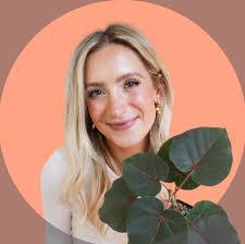 Linda Carmack's Instagram, Twitter & Facebook