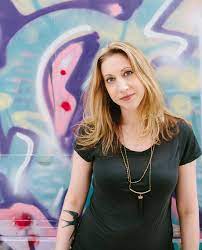 40 Year Old Single Woman No Kids Allcar S Blog