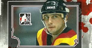 Hell's Valuable Collectibles: Curt Fraser Autograph Card