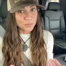 Natalie Cacciatore's Instagram, Twitter & Facebook