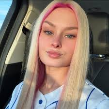 Sierra Summer updated her cover photo.