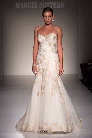 30 Romantic Dresses With Rose Gold Accents Gold Lace Wedding Dress Gold Wedding Dress Rose Gold Wedding Dress