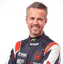 Tiago monteiro termina wtcr no 15.º lugar, yann ehrlacher é o mais jovem campeão. Tiago Monteiro Photos Facebook