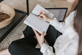 Maybe you would like to learn more about one of these? 10 Pengertian Menulis Menurut Para Ahli Dan Kbbi Penerbit Deepublish