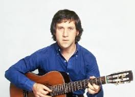 «не раскольников, а мерзавец из минкульта не пускает тебя в париж!» высоцкий. Vladimir Vysockij 25 Yanvarya 1938 25 Iyulya 1980 Sovetskij Poet Kompozitor I Ispolnitel Akter Simvol Epohi 1970 H