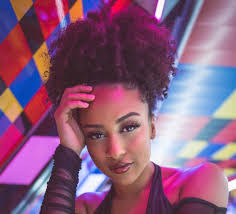 Janet Solomon's Instagram, Twitter & Facebook