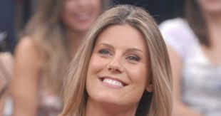 Pin Em Famosos E Celebridades