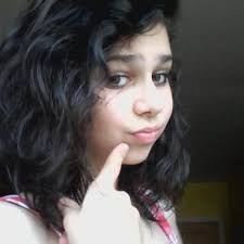 Ellie Lang Xx (@EllieLOLang)