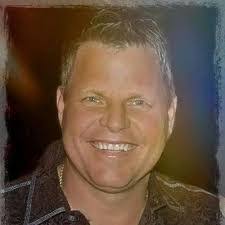 Eli Hendricks's Instagram, Twitter & Facebook