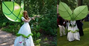 Olive green bed canopy are highly breathable and do not have a suffocating or smothering feeling, protecting users while also allowing for good ventilation. Lova Bed Canopy Green Canopies Ka Pesi Bedding Linens